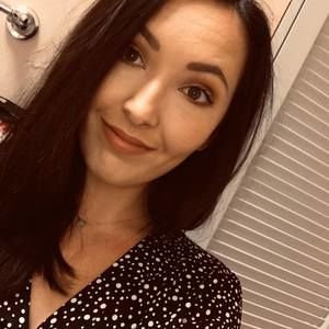 Meet your Posher, Erica